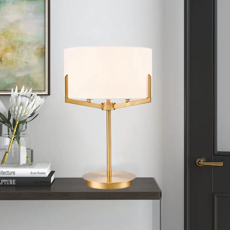 Nowoczesna lampa stołowa